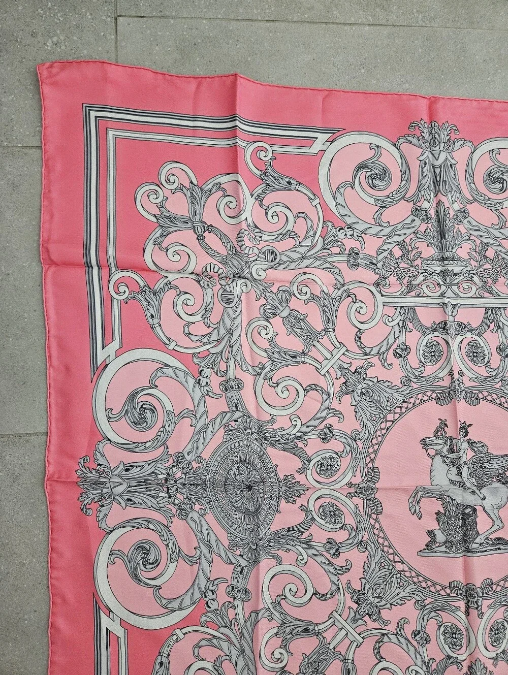 Hermes silk scarf pink / gray 